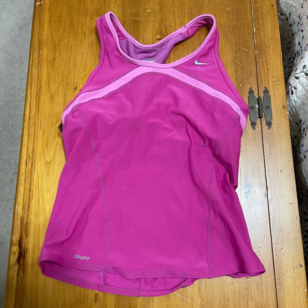Workout tank top